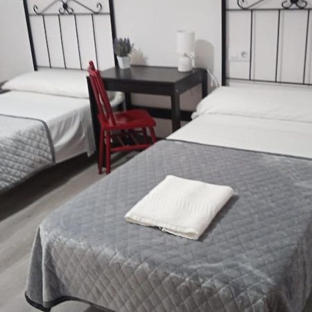 Hostal San Cristobal - Pontedeume Bagian luar foto