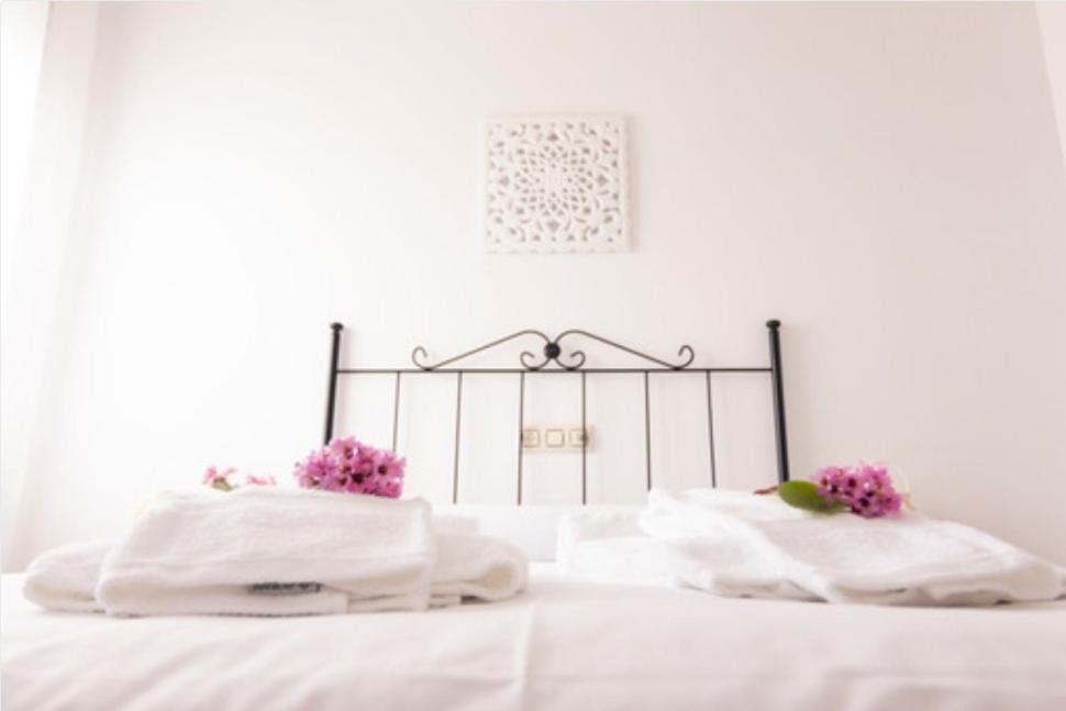 Hostal San Cristobal - Pontedeume Bagian luar foto
