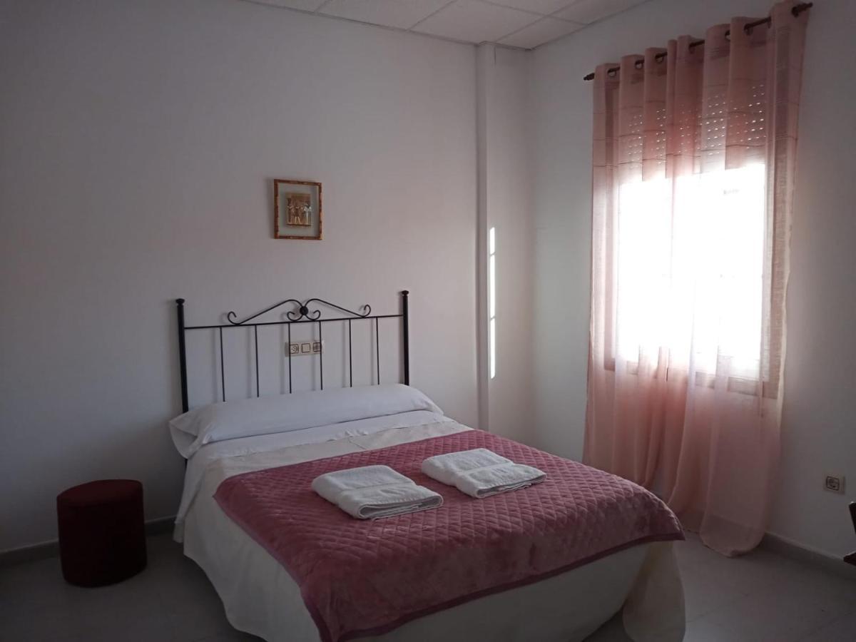 Hostal San Cristobal - Pontedeume Bagian luar foto