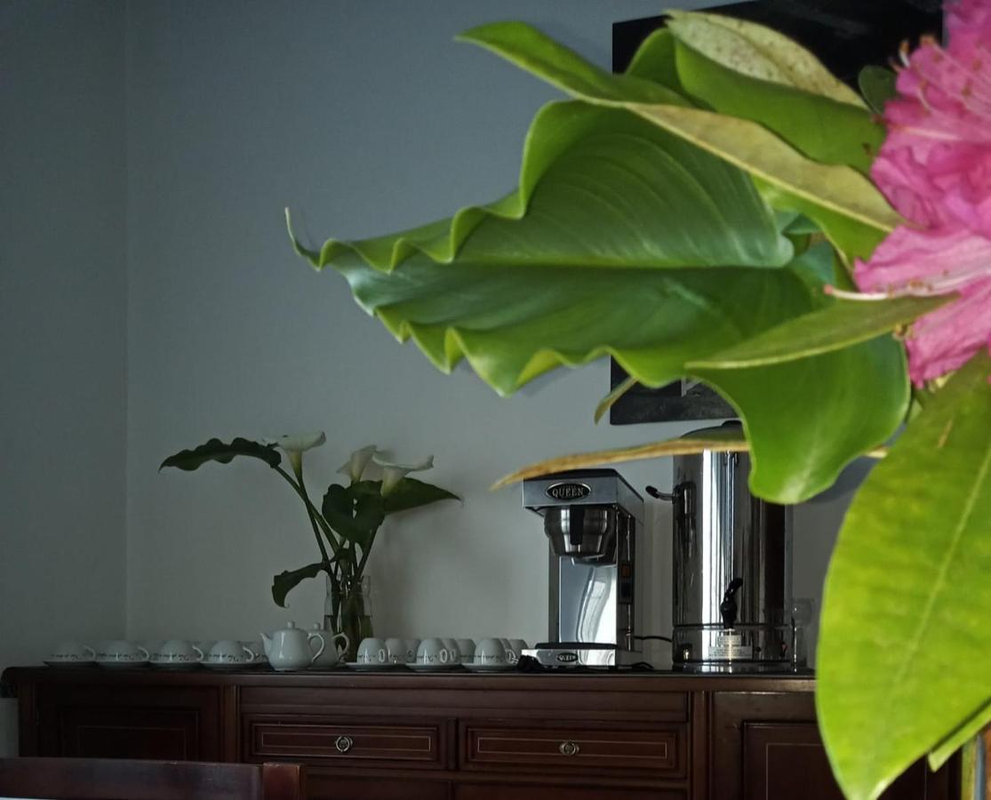 Hostal San Cristobal - Pontedeume Bagian luar foto